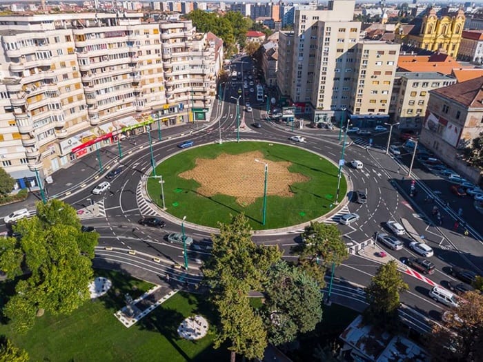 Pornesc semafoarele în girația din Piața Mărăști